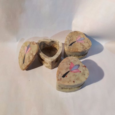 Box of steatite stone